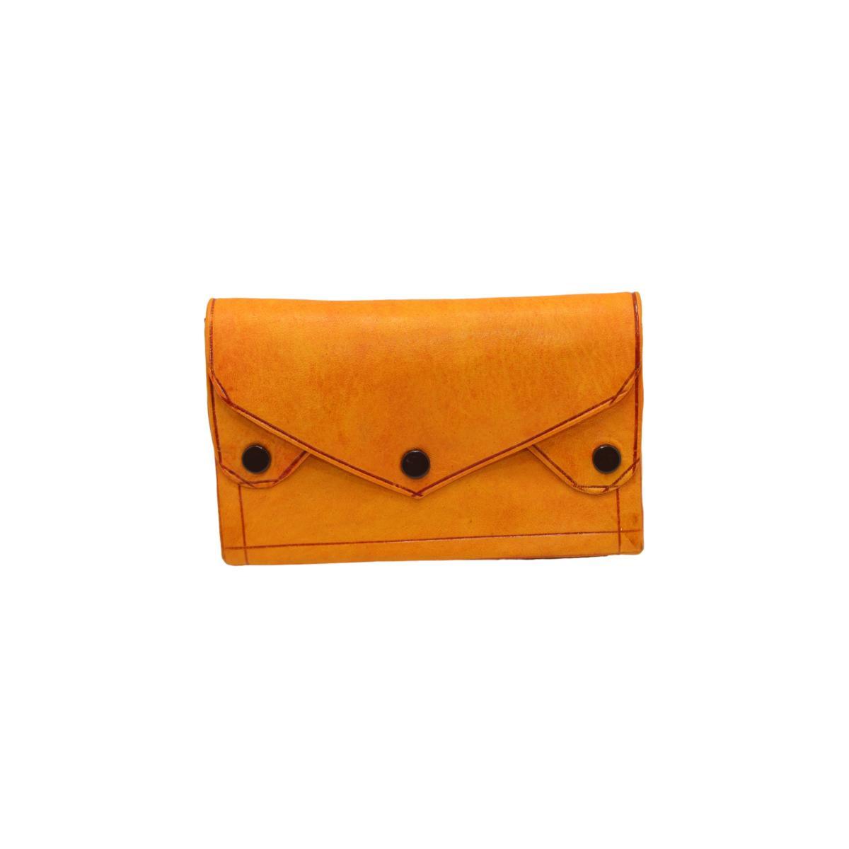 Cartera marroquí de cuero tres botones grande