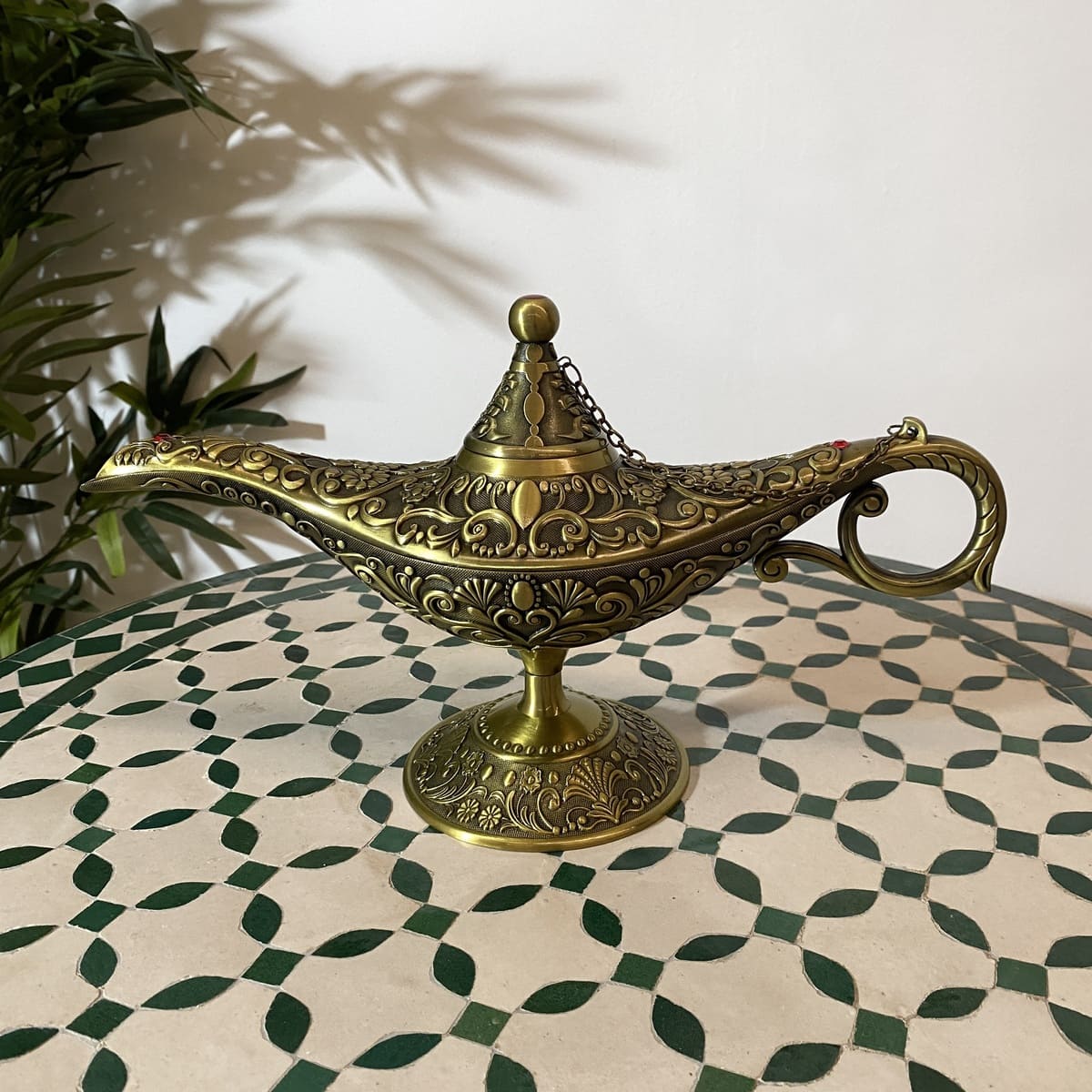 lámpara aladino gigante dorada live